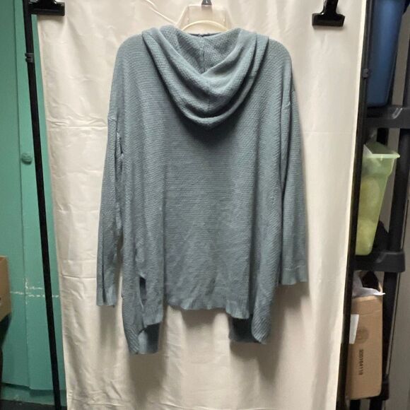 Be Cool size M hooded cardigan seafoam green. - Picture 6 of 7